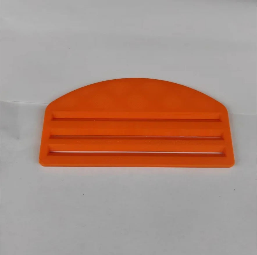 Cat Treat Tube Squeezer - product image 8