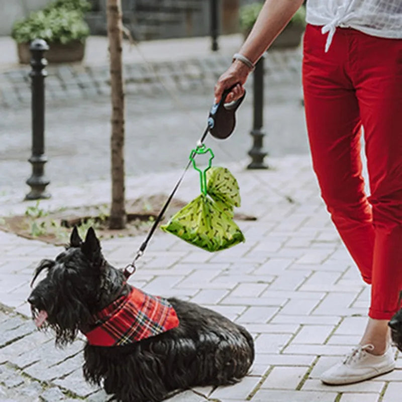 Hands-Free Dog Poop Bag Carrier Clip - product image 3